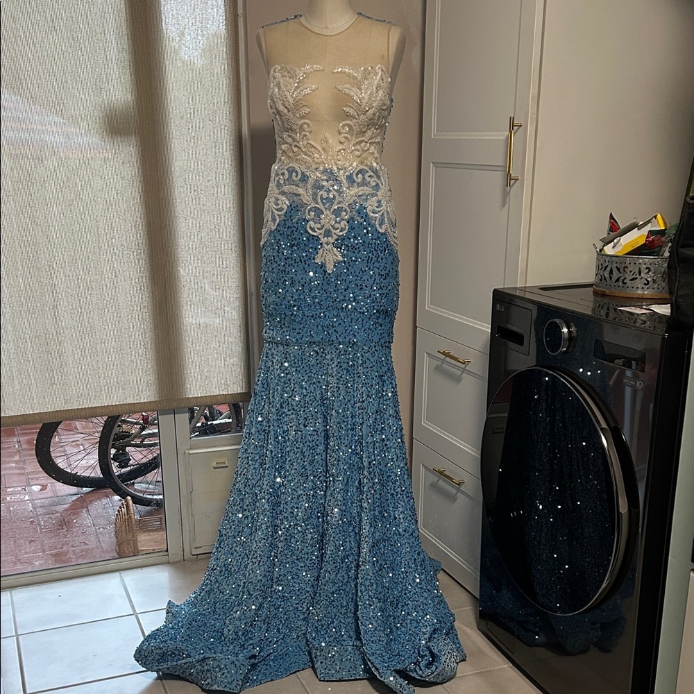 Beautiful blue sequin sheer beaded chest prom cocktail engagement dress size S